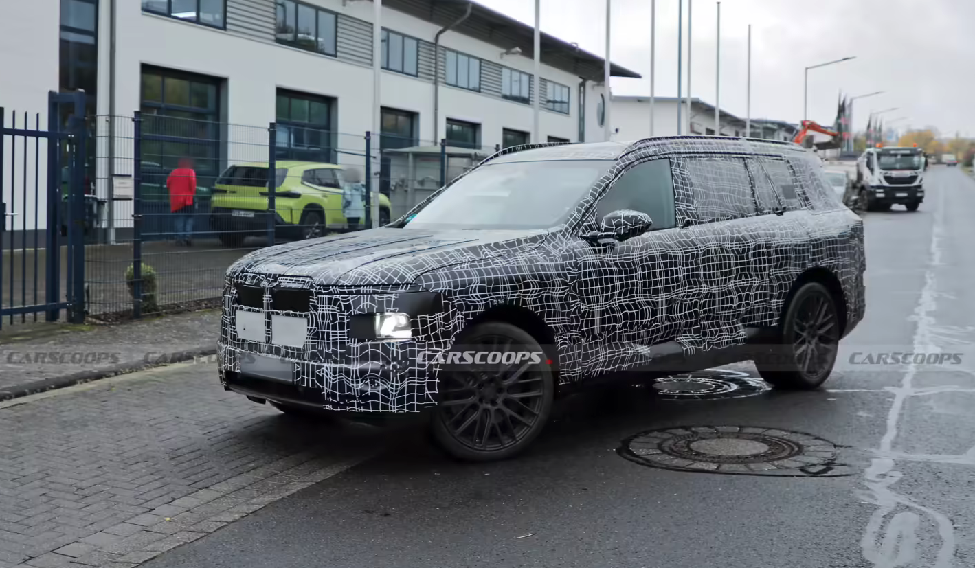 宝马新一代X7谍照曝光 搭全景视觉系统2027年上市